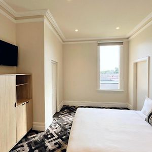 Zimmer mit Queensize-Bett